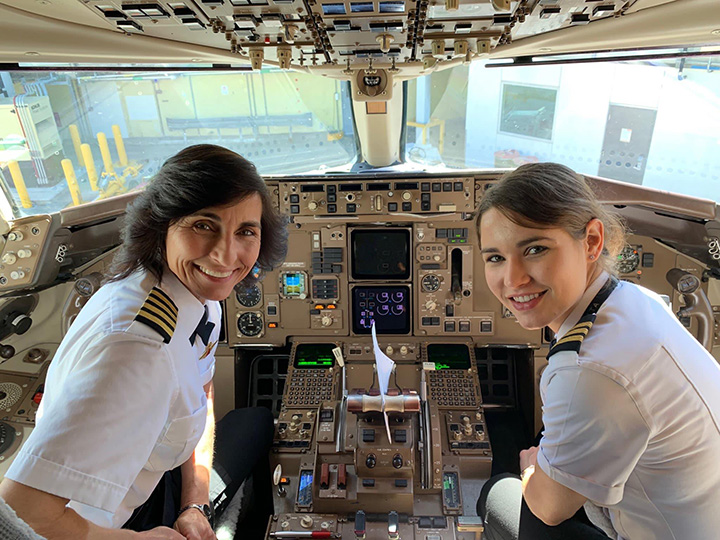 mother daughter pilots