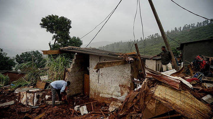 woman donates to cyclone victims gets house