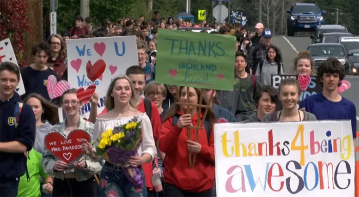 students wave final goodbye to grandma