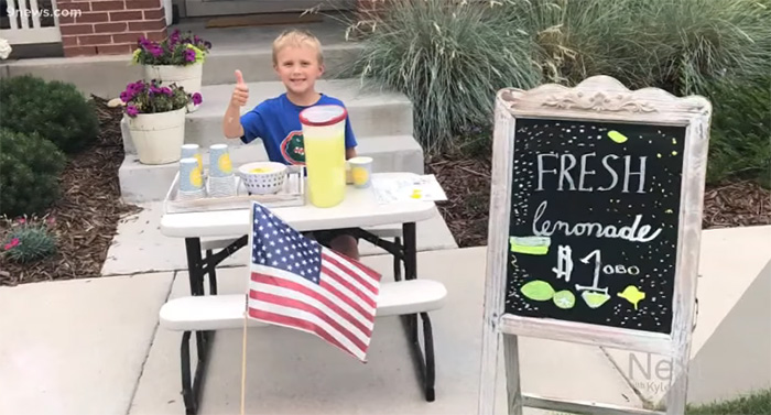 kid lemonade stand to take mom on date