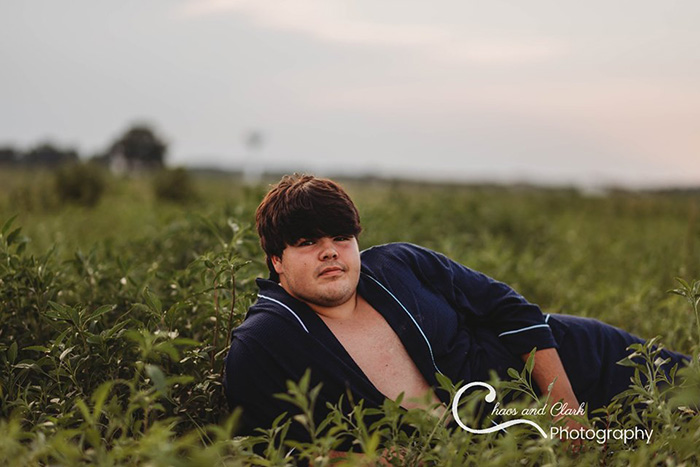 senior photos in robe