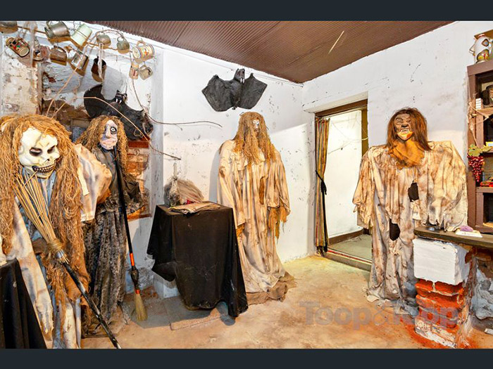 creepy mansion for sale haunted house southern australia