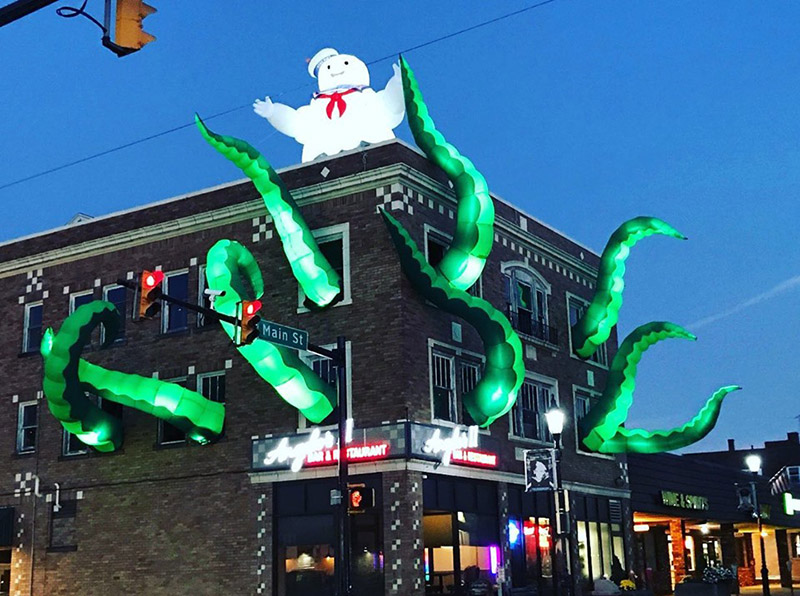 restaurant giant tentacles in windows