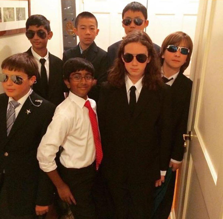 kids dress as secret service for relgious friend halloween