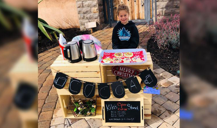 5 year old pays off lunch debts