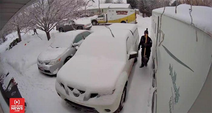 firefighters shovel snow for strangers