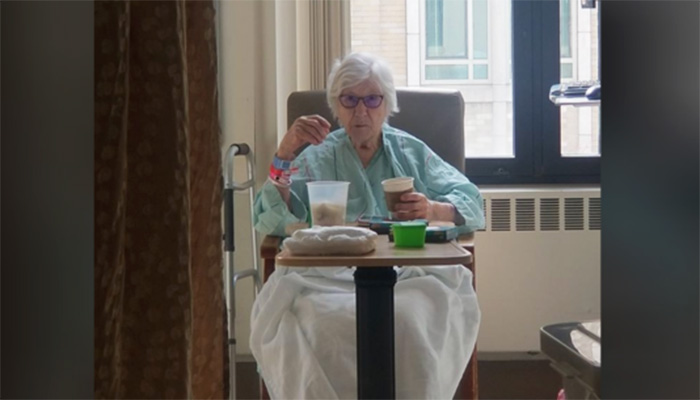 90 year old woman recovers coronavirus