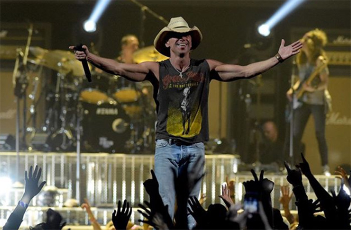 kenny chesney pay employees during canceled tour