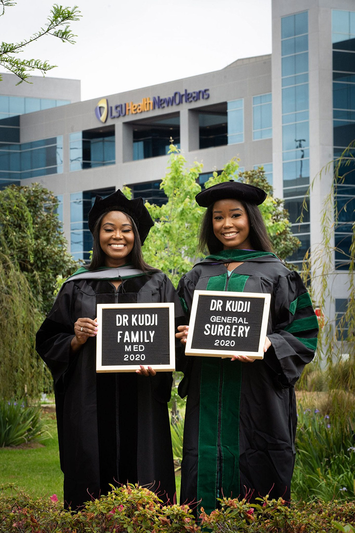 mother daughter graduate med school