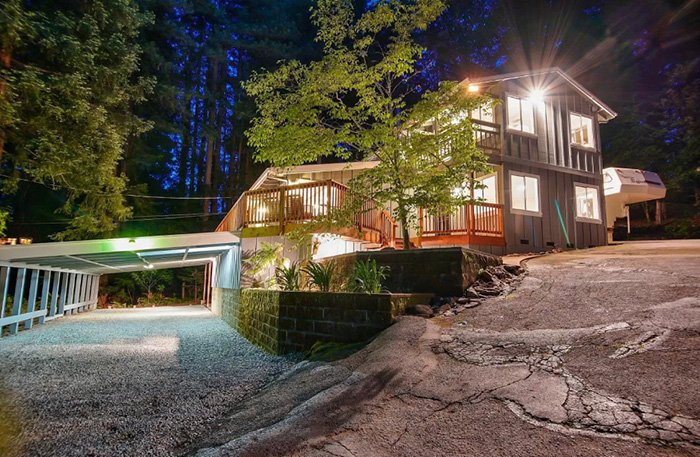 bigfoot zillow house listing