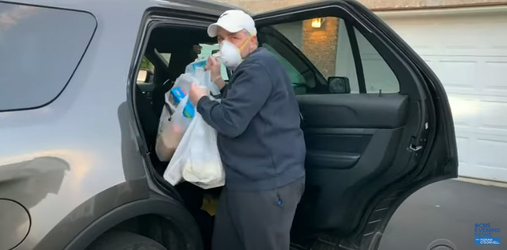 newspaper delivery man groceries for 100 people