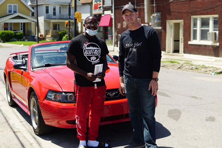 teen cleans protest gets scholarship and car