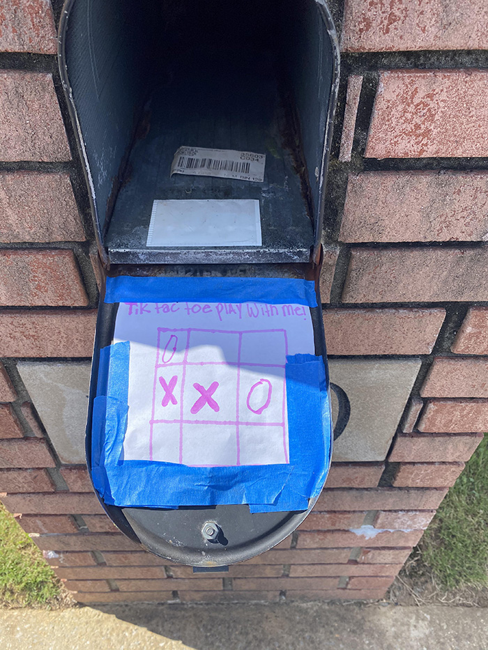 tic tac toe with mailman