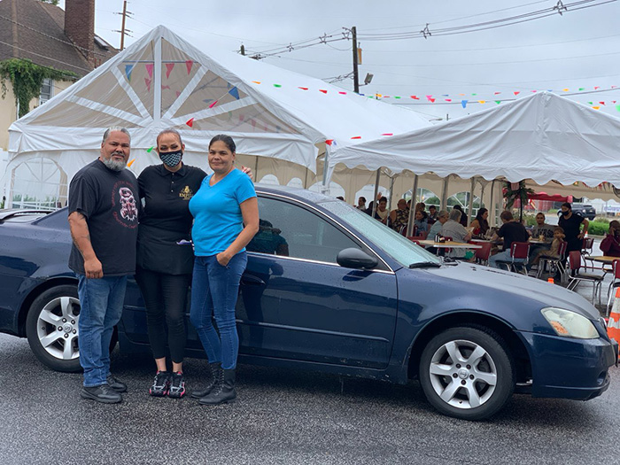 waitress tipped new car