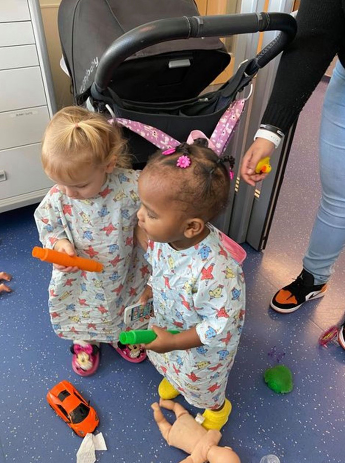 little girls with cancer become friends