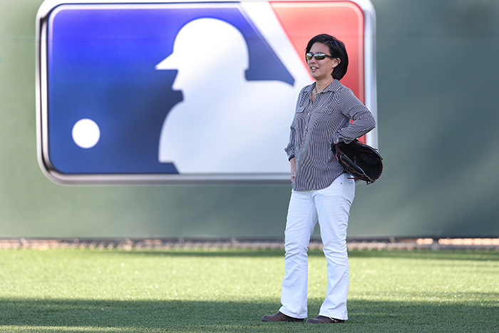 kim Ng mlb manager