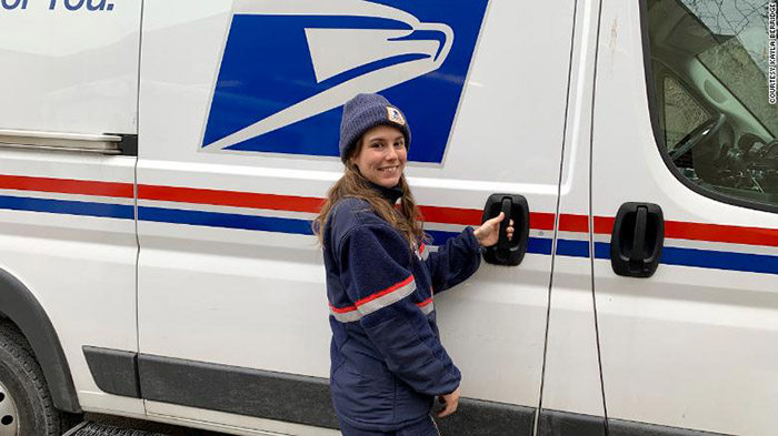 mail carrier saves life