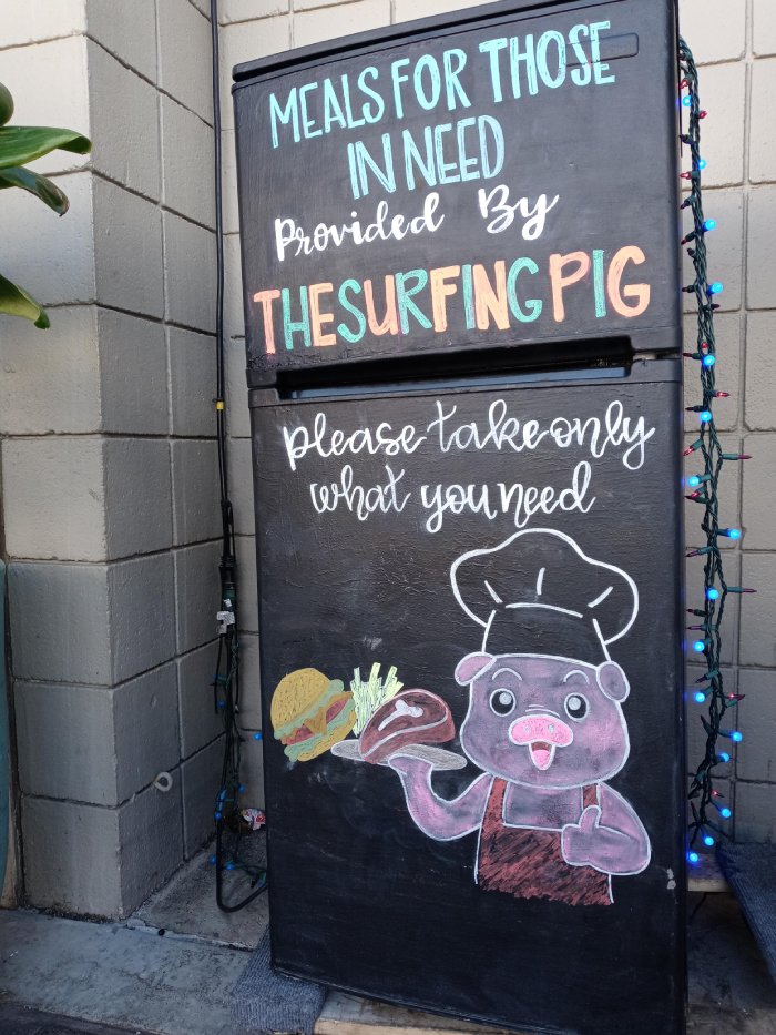 restaurant has fridge for needy