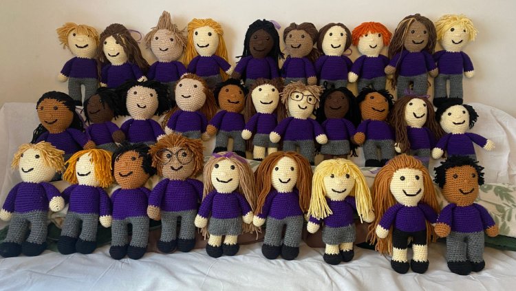 teacher crocheted each kid in class gift