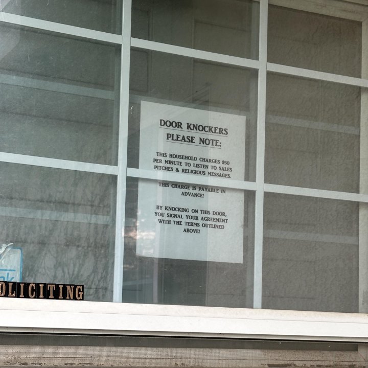 door knockers sign funny