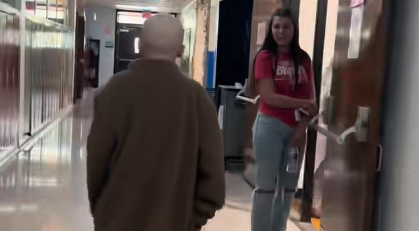 Boy Tells His Class He’s Cancer-Free — And Their Reaction Will Melt Your Heart