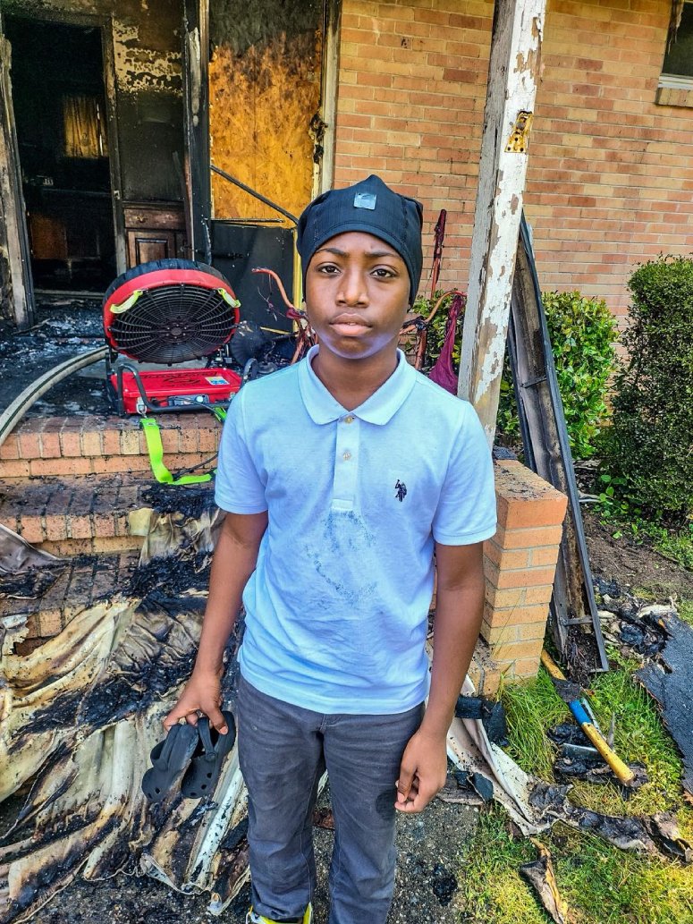 hero kid saves family from fire