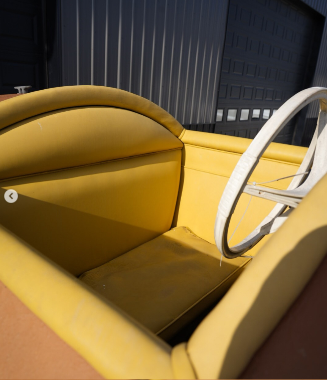 hot dog boat