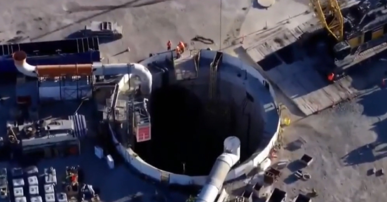 firefighters rescued from tunnel collapse