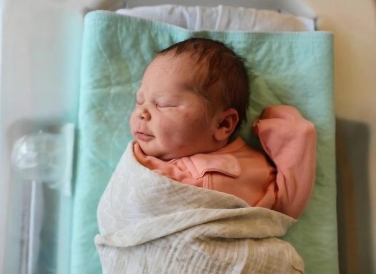 baby born mcdonalds McTilly