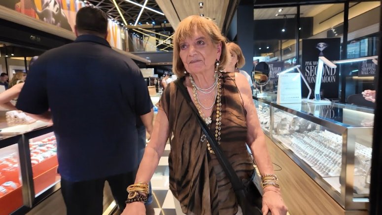 101 year old woman jewelry store owner