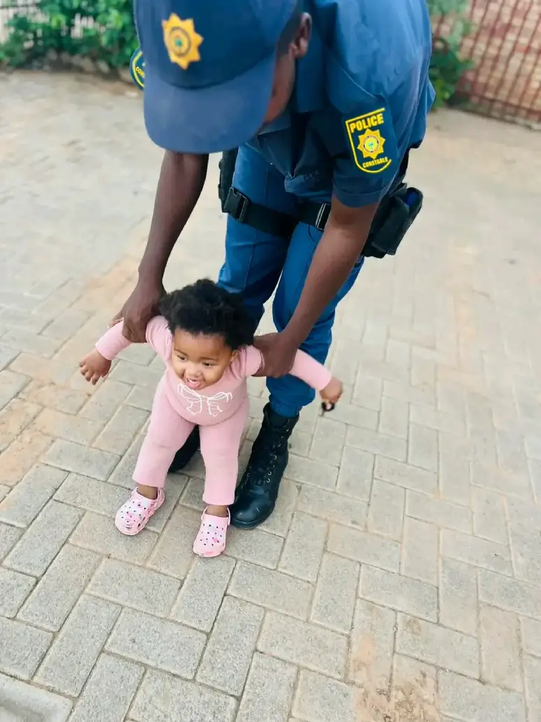 little girl arrested biting nectarines