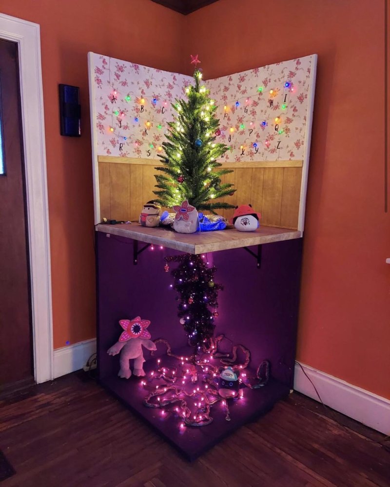 Stranger Things Christmas decorations