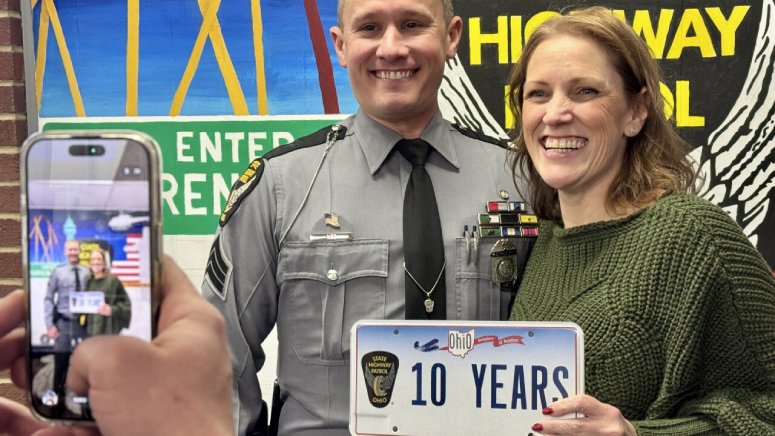 woman thanks cop arresting her