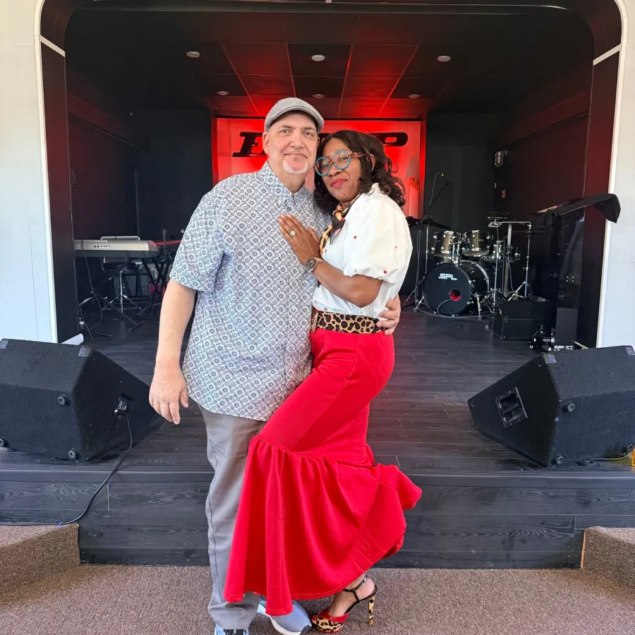 kids ring pastor doorbell for prayer